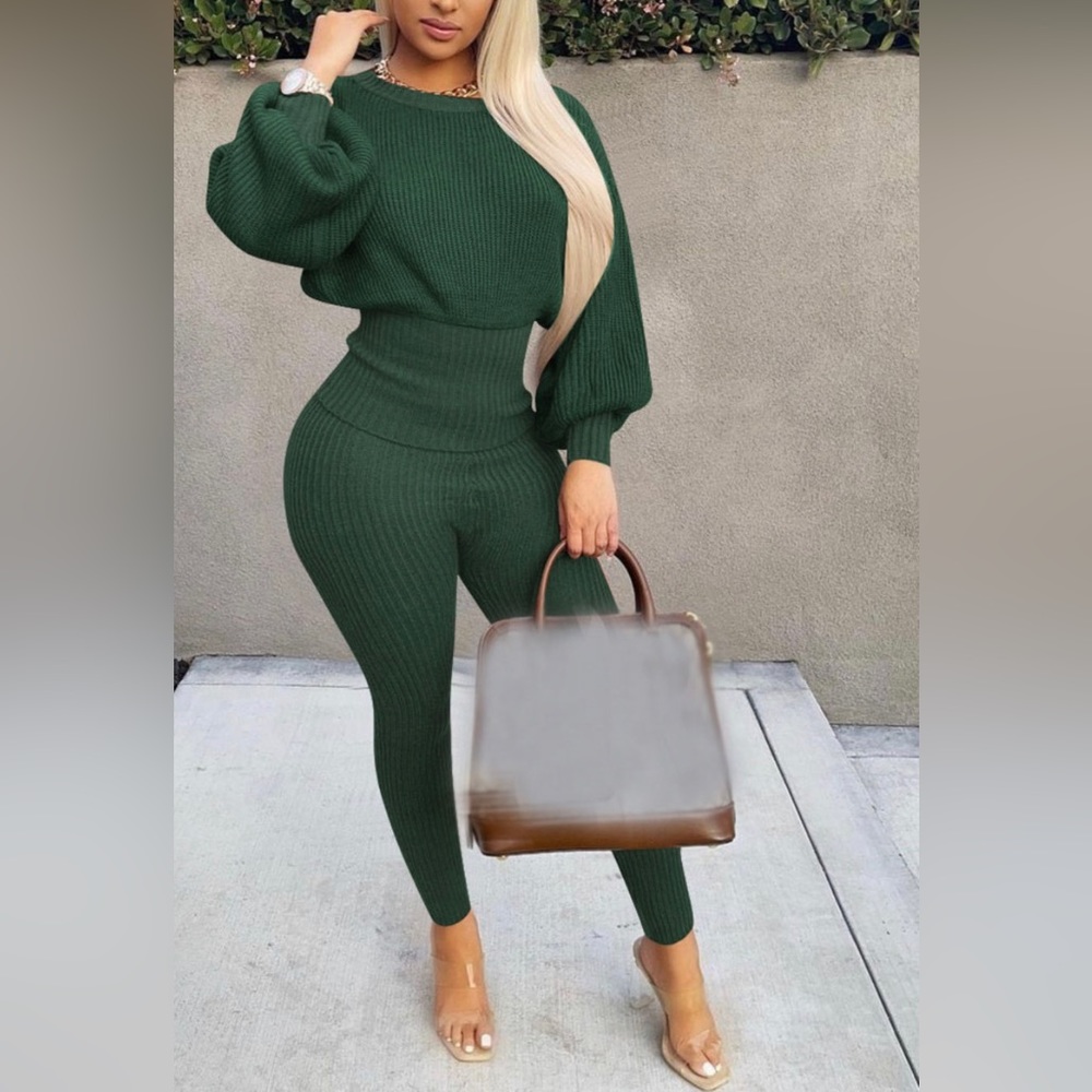Hunter Green shirt and pants set